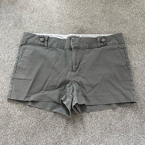 Banana Republic Shorts Size 12